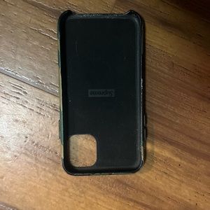 Supreme camouflage cellphone case